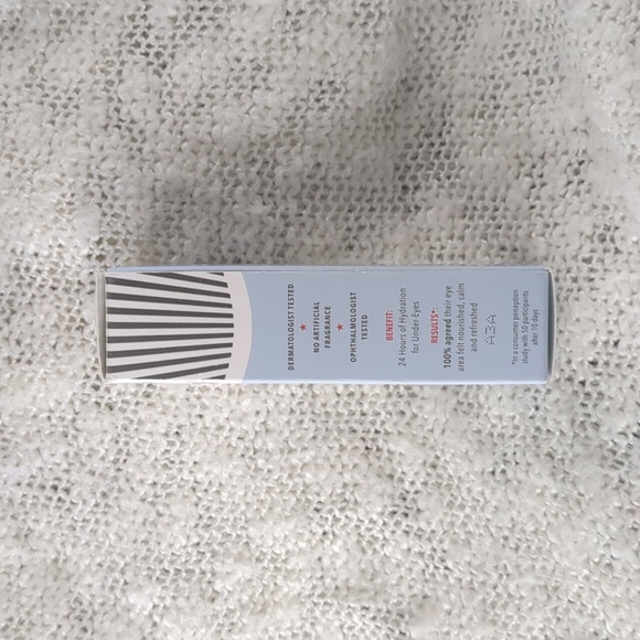 First Aid Beauty Hydrating Eye Cream with Hyaluronic Acid, 15ml/0.50fl oz - Picture 7 of 11